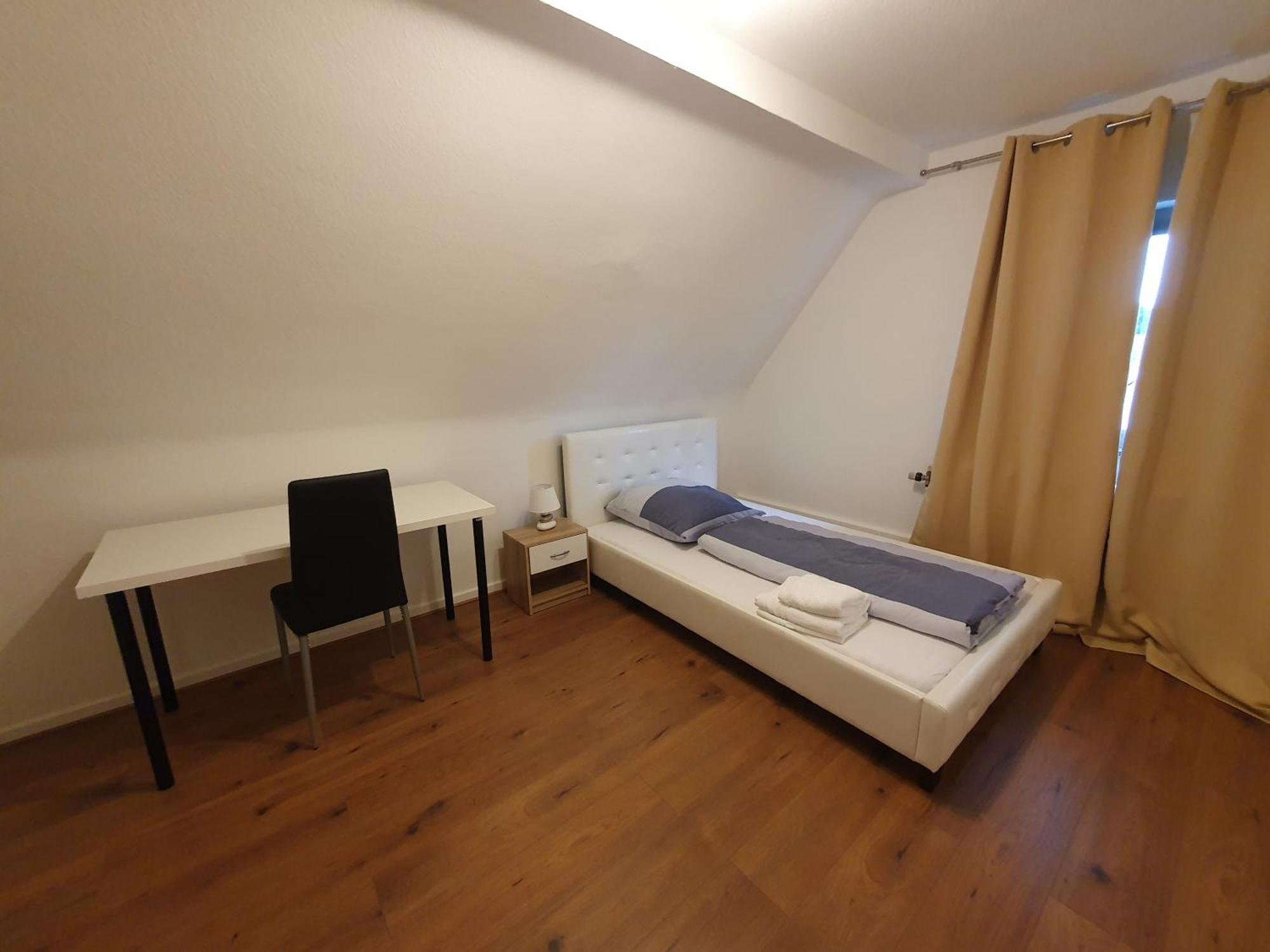 An Der Universitaetsklinik Mainz. Sehr Zentral Privatunterkunft *